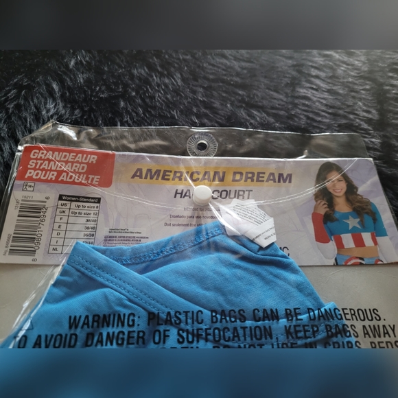 Marvel American Dream Cropped Top Adult - Picture 3 of 3